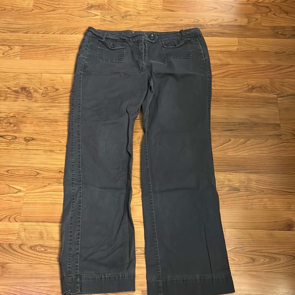 Size 14 Loft Marisa khaki’s